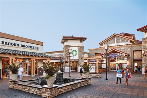 Outlet store: Gucci, Livermore Premium Outlets (Paragon Outlets 